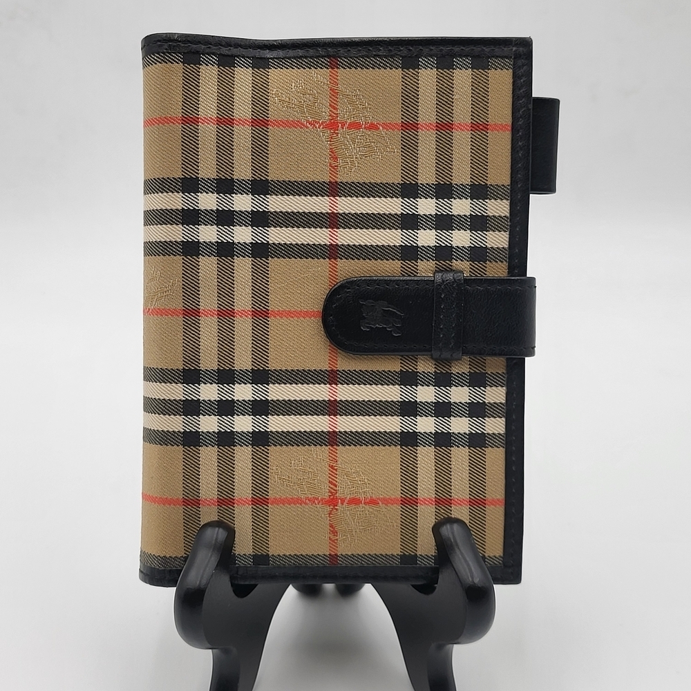 BURBERRY Nova Check Canvas Agenda Day Planner/ Passport Holder Beige...Authentic